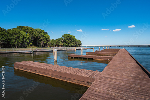 Lake Harris boat docks at Hickory Point Recreation Park in Tavares, Florida © SR Productions