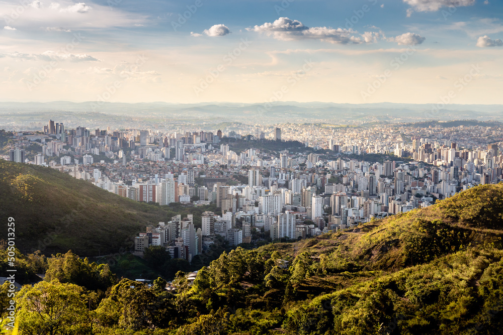 City of Belo Horizonte seen from the top of the Mangabeiras viewpoint during a beautiful sunny day. Capital of Minas Gerais, Brazil. - obrazy, fototapety, plakaty 