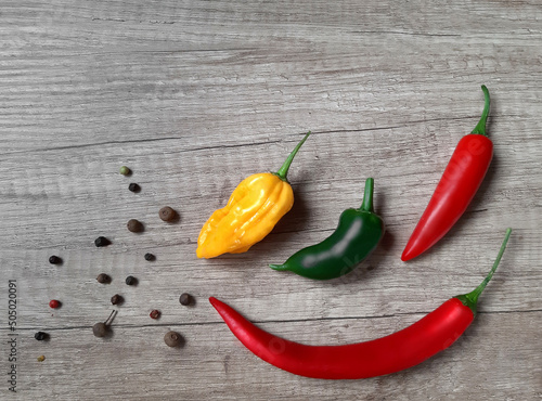 Fototapeta Hot pepper three colors