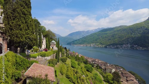 Panoramique du lac de Lugano depuis le village de Morcote