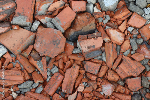 Crushed red ceramic bricks.