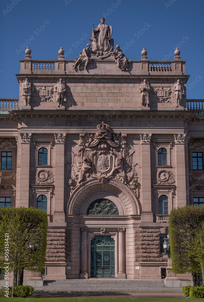 Obraz premium The Parliament house entre with Swedish flags a sunny day in Stockholm