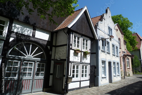 Westfälisches Fachwerk-Diehlenhaus in Rietberg - Altstadt in Westfalen photo