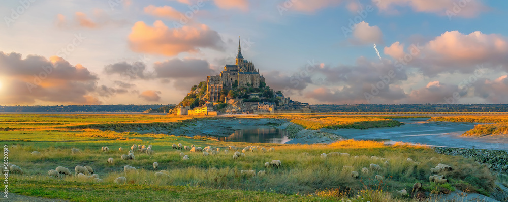 Famous Le Mont Saint-Michel tidal island in Normandy, France - obrazy, fototapety, plakaty 