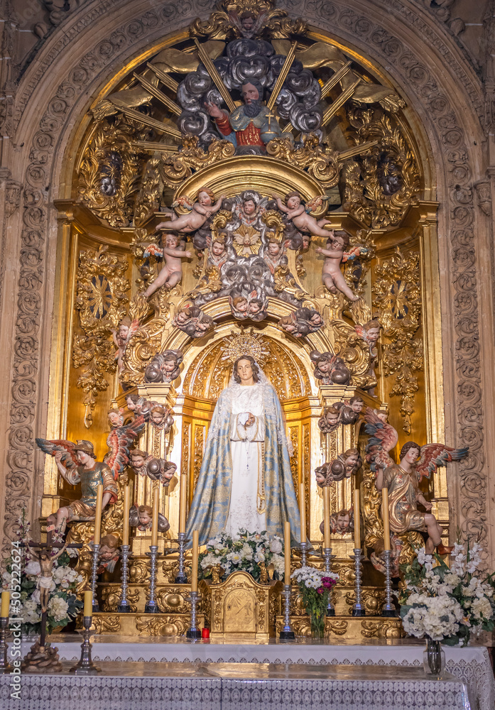 Capilla de nuestra señora de la soledad en la catedral de Salamanca, España