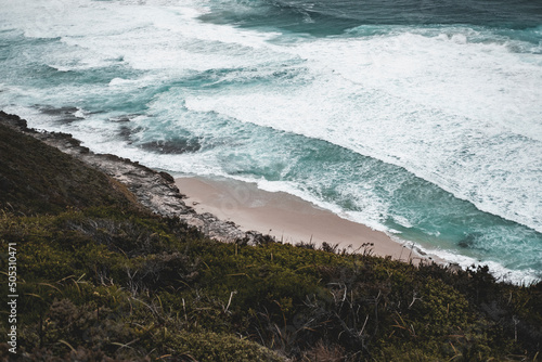 The Wave Come Crashing Down