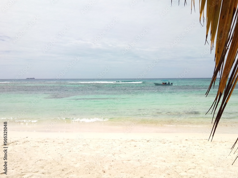 Φωτογραφία Caribbean Sea near the island of Saona Dominican Republic