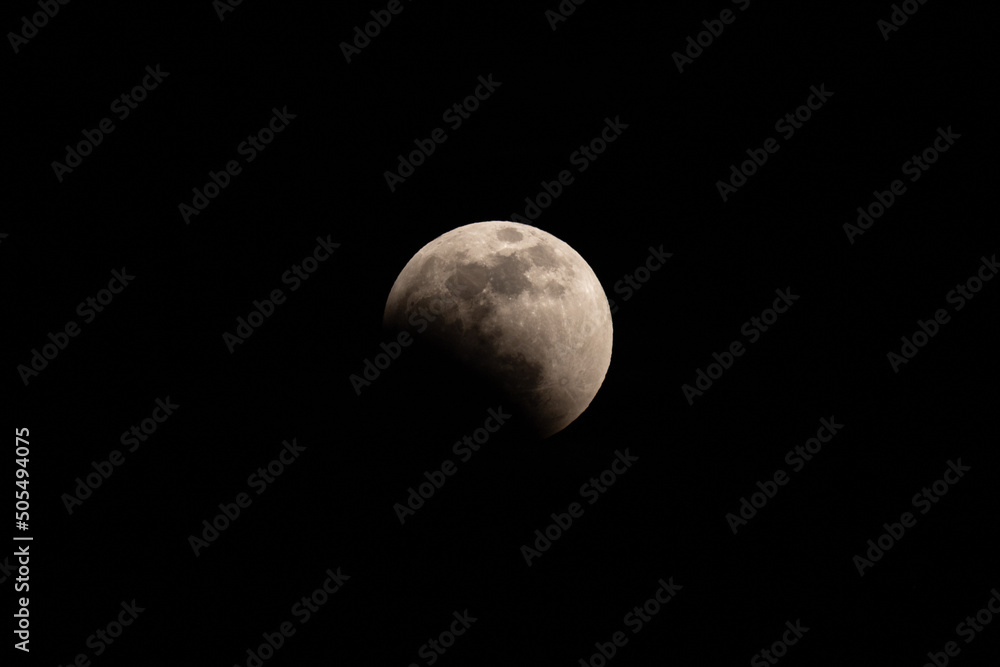 lunarepic all black