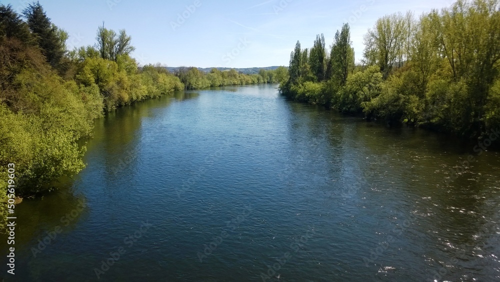 Obraz premium Rivière Dordogne en Périgord Noir. France