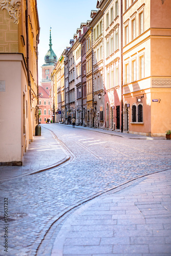 Warszawa, Stare Miasto, zabytkowe kamienice na warszawskiej Starówce, Polska #505637232