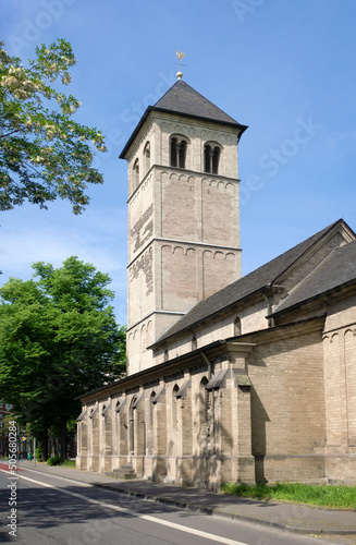 alte Bilker Kirche in Düsseldorf  photo