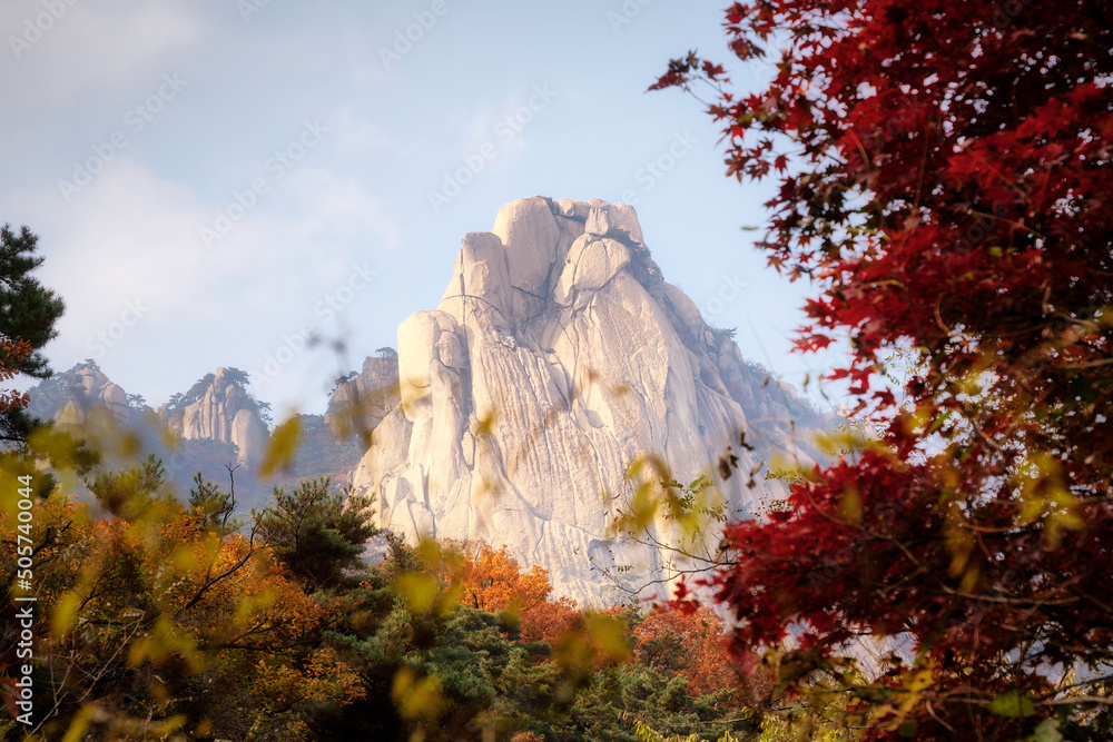 Φωτογραφία Dobongsan Mountain north of Seoul, South Korea, taken in November 2021