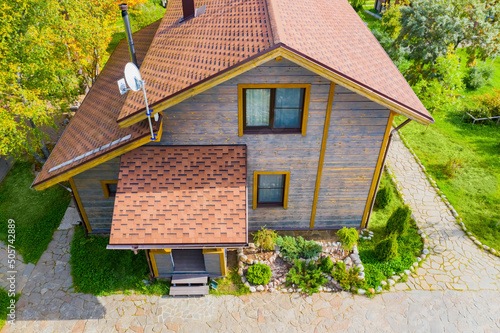 The house with a soft roof ...