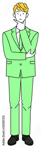 真剣に決策を考えているスーツ姿の可愛い男性 全身 立ち姿 イラスト ベクター