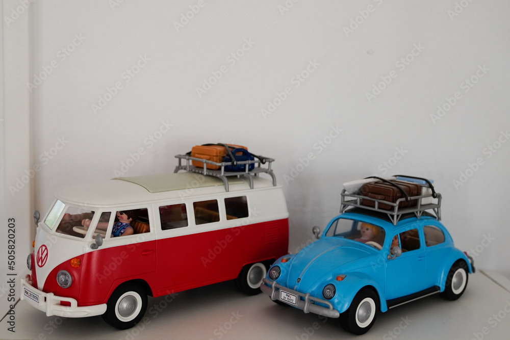 Playmobil beetle vw and type 2 split bus in toy vintage volkswagen