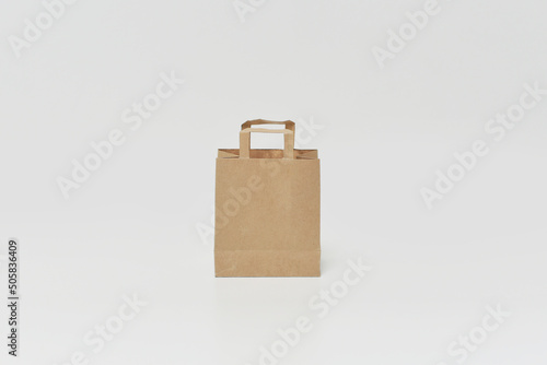 sac de shopping en papier photo