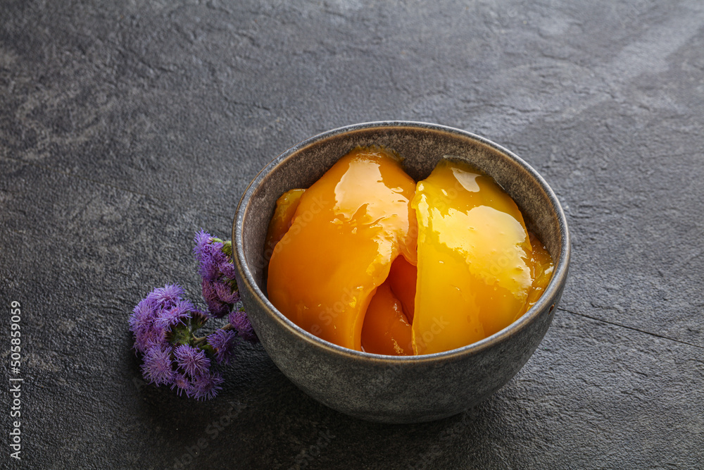 Sweet canned tropical fruit mango Sweet canned tropical fruit mango