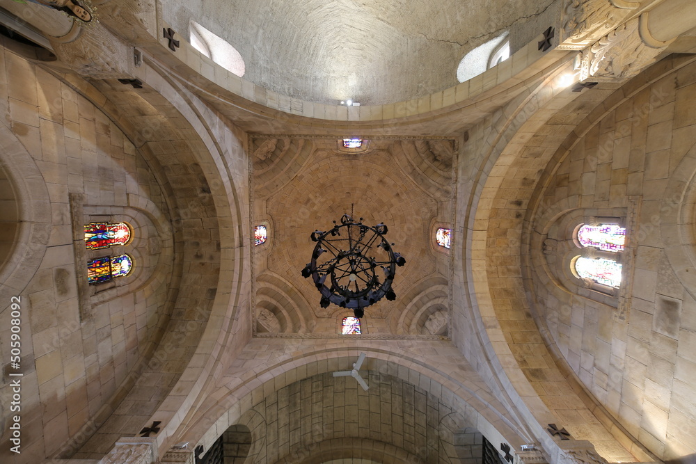Iglesia Parroquial de San Miguel, Puente Viesgo, Cantabria, España