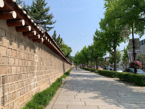 Photography 경복궁 돌담길, 한국 서울 유물 유적 궁궐 / Gyeongbokgung Stone Wall Path, Seoul Relics Palace, Ko
