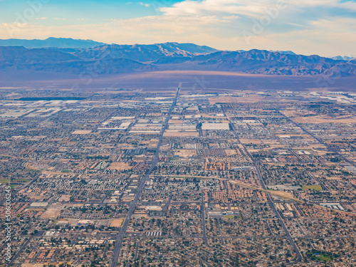 Afternoon aerial view of the Las Vegas cityscape © Kit Leong