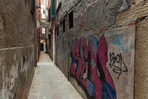 alleys without tourists in venice © Angela