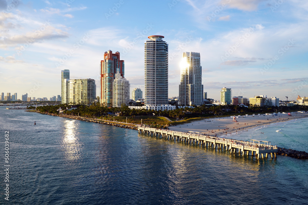 Fototapeta premium Skyline Miami Beach