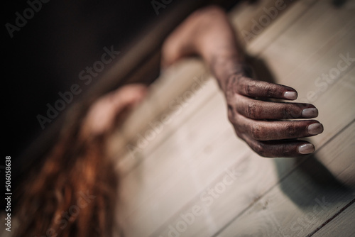 War in Ukraine tortured Ukrainian girl by Russian occupiers