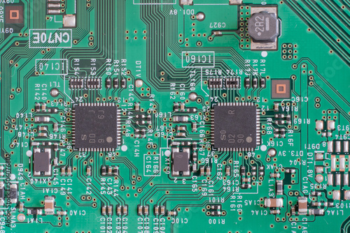 Semiconductor IC on printed circuit board