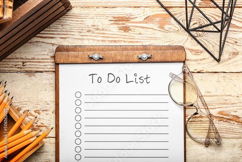 Clipboard with blank to do ...