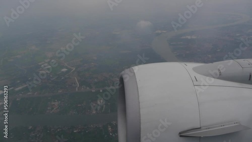 Land seeing on plane