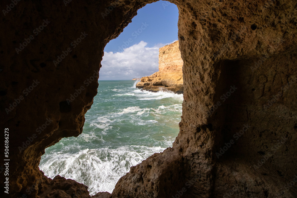 Obraz premium Höhle am Algar Seco an der Algarve