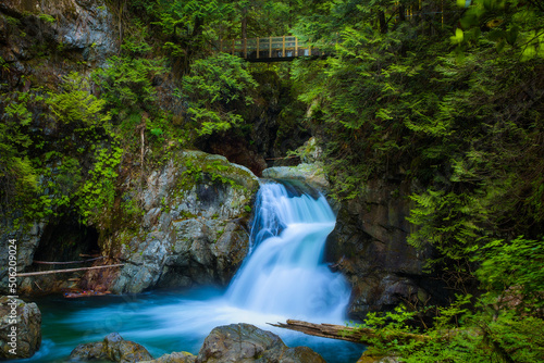 Fototapeta Naklejka Na Ścianę i Meble -  Twin Falls in Lynn Canyon Park, North Vancouver, Canada