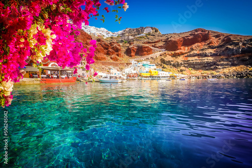 Amoudi bay, Santorini, Greece © neirfy