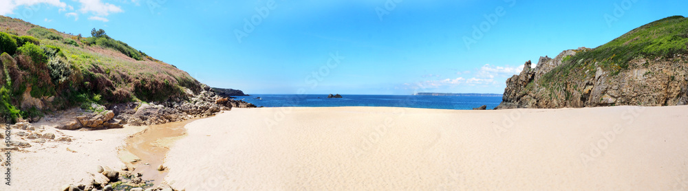 panoramic view of the superb beach of Pors Péron, in the town of Beuzec-Cap-Sizun, near the Pointe du Raz, in the department of Finistere in the very beautiful region of Brittany