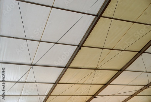 Beige weißes Zeltdach aus Stoff von Festzelt