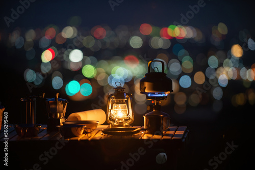 夜景とランタン © 歌うカメラマン