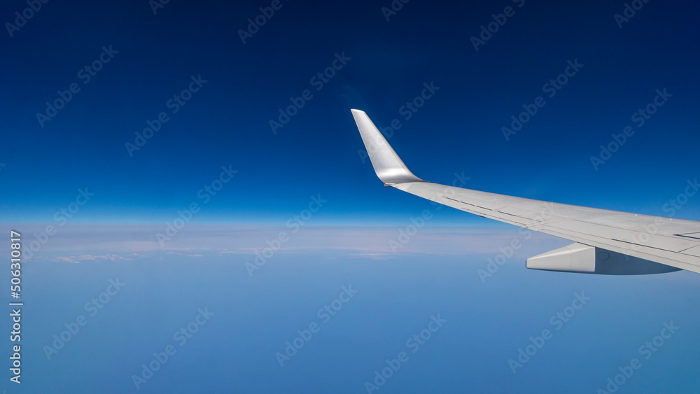 飛行機から見る青空 飛行機から見る青空