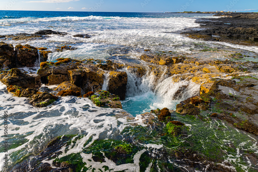 Fototapeta premium Pele's Well on The Kona Coast, Hawaii Island, Hawaii, USA