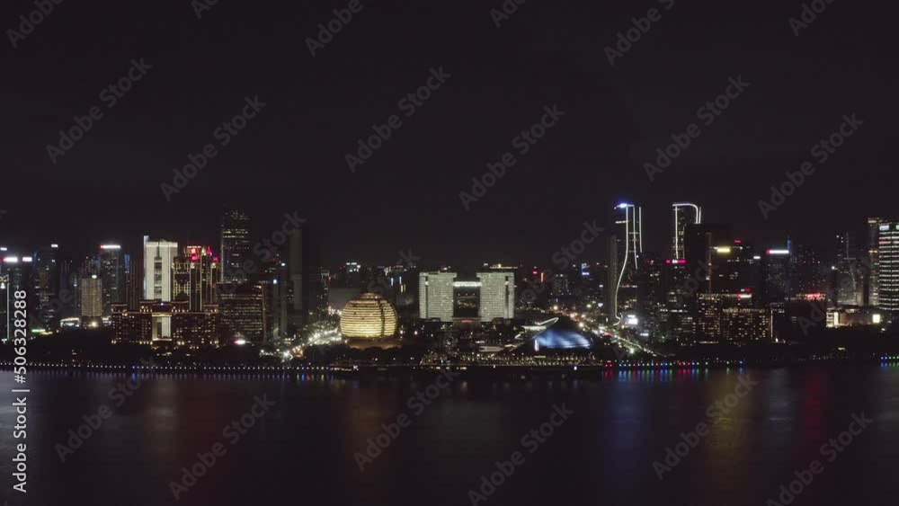 aerial view of qiantang river and modern cityscape of hangzhou qianjiang CBD at night
aerial view of qiantang river and modern cityscape of hangzhou qianjiang CBD at night