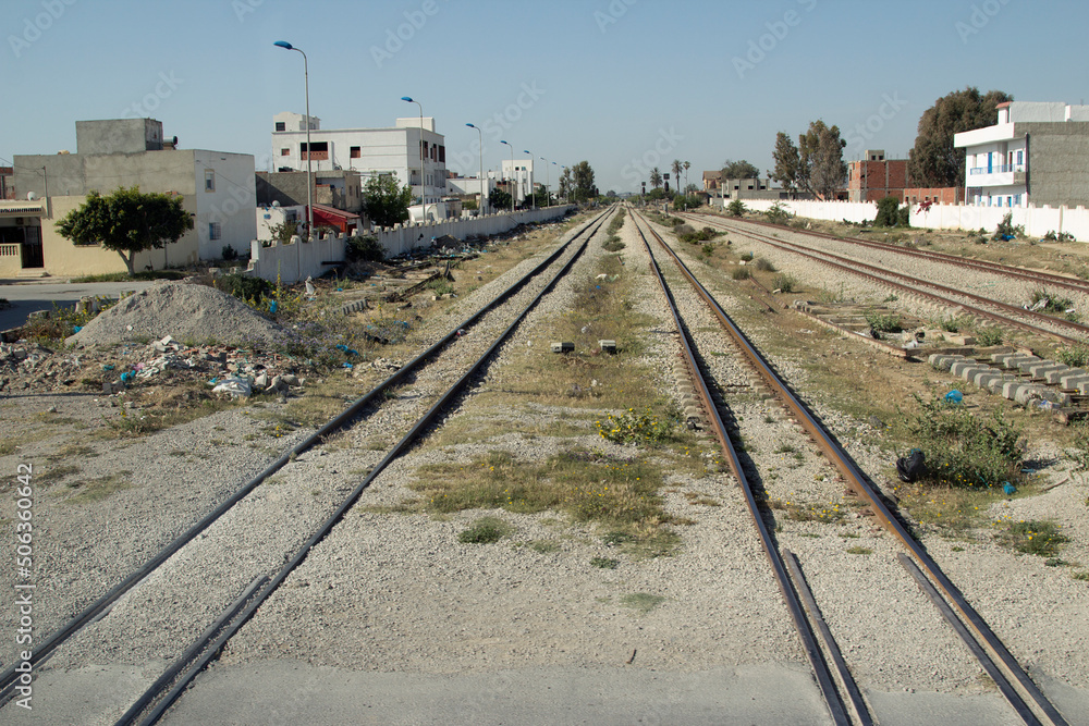 Tunisian Railways are easily the best way to travel between Tunis, Sousse and El Jem. There is also a branch line from Sousse to Monastir and Mahdia, and several other routes. Trains are comfortable, Tunisian Railways are easily the best way to travel between Tunis, Sousse and El Jem. There is also a branch line from Sousse to Monastir and Mahdia, and several other routes. Trains are comfortable,