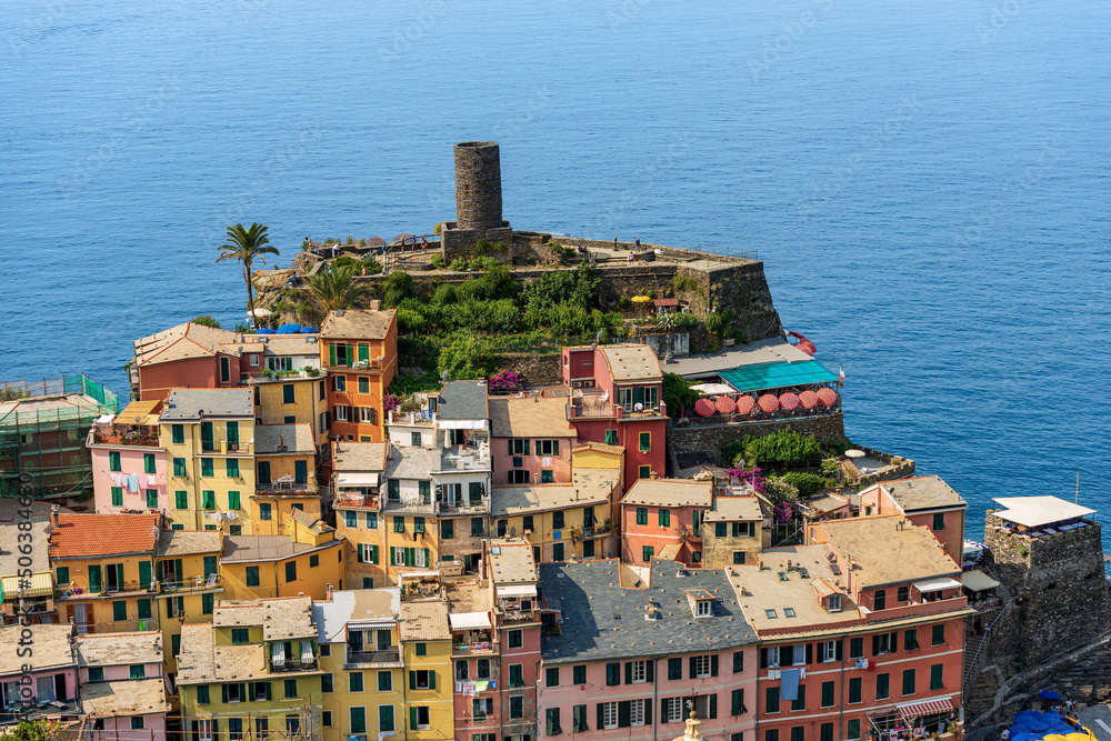 
Cityscape of the famous old village of Vernazza and seascape. Cinque Terre, National park in Liguria, La Spezia province, Italy, Europe. UNESCO world heritage site.
