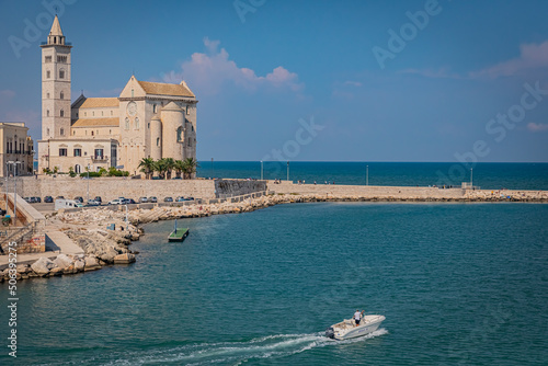 Foto Trani is a seaport of Apulia, in southern Italy, on the Adriatic Sea