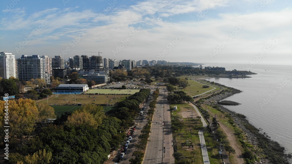 Vial Costero, Vicente López, Buenos Aires, Argentina. Vial Costero, Vicente López, Buenos Aires, Argentina.