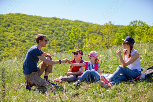 Family in a hike © yanlev