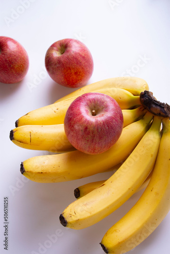バナナとリンゴ