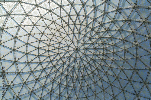 Obraz na płótnie star-shaped glass dome seen from the inside w salonie