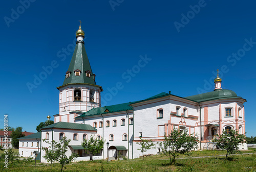 Fotografie View of house church, rectory corpus and bell tower of Valday Iversky orthodox monastery
