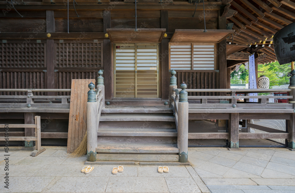 神社 門 神社仏閣 拝殿 大國魂神社 随神門 寺社仏閣 Photos Adobe Stock