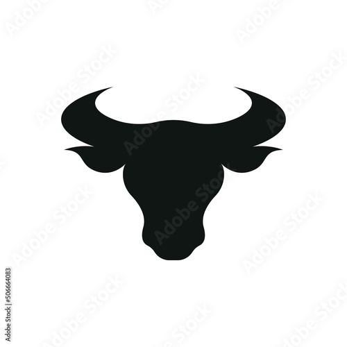 Bull head logo vector icon © Jeffricandra30