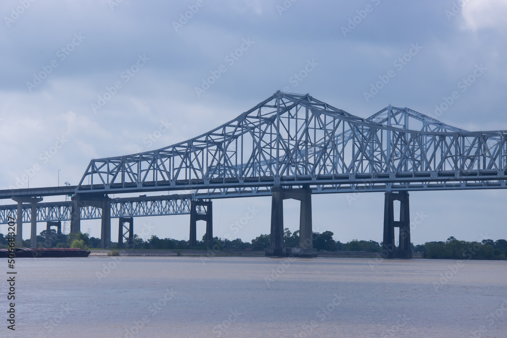 bridge over the Mississippi river, new orleans